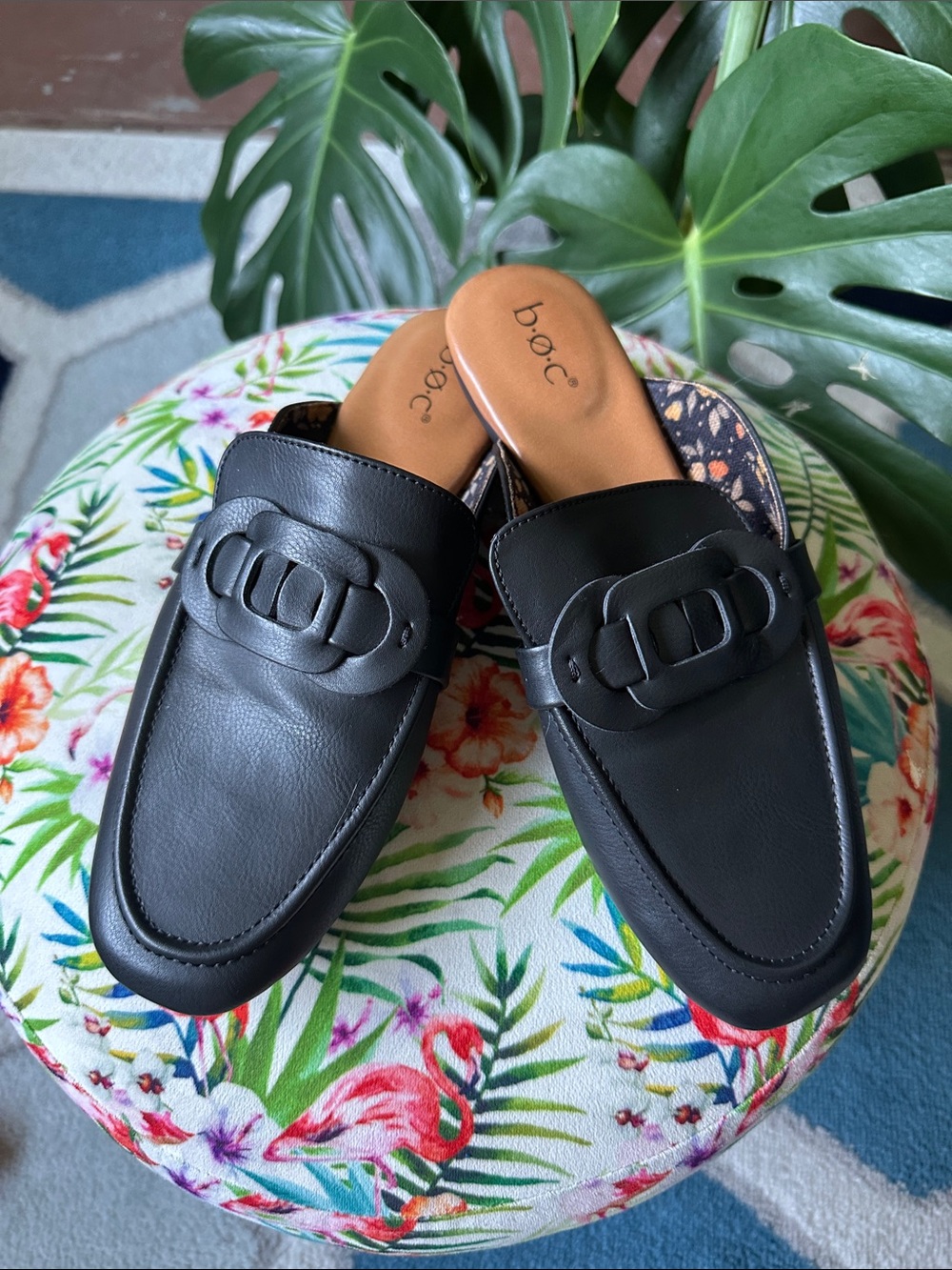 b.o.c. Black Leather Slip-On Buckle‎ Mule